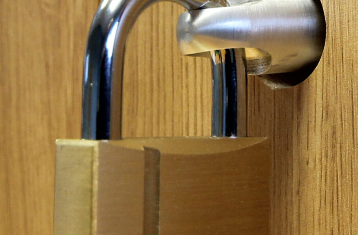 Locksmith Near Me – Fast Local Help in Winchester